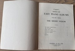 FRANZ LEHAR THE MERRY WIDOW EASY PIANO SHEET MUSIC BOOK (1960&rsquo;s) ENGLAND