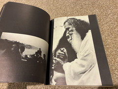 THE MUSIC OF LAURA NYRO – RARE 1971 Piano Vocal Guitar SONGBOOK – WARNER BROS!
