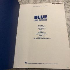 BLUE BY JONI MITCHELL 1971 SOFT COVER SONGBOOK – MUSIC/PHOTOS/LYRICS – C HANSEN