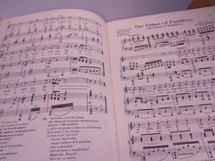Memories Of Italy Best Loved Song Book – Vintage. (BR1)