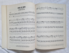 1989 Recorded Versions Bass Licks – Hal Leonard Guitar