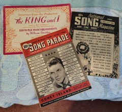 Lot 38 oz of Sheet Music check out the pictures for what is in this listing