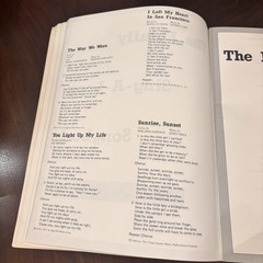 Vintage 1982 Family Sing-A-Long Songbook Piano Vocal Organ Chords Lyrics Music