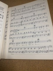 YES Songbook Fragile Piano Voice Guitar Loose Pages Inside Good Condition