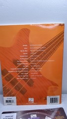 Bass Guitar Book Hal Leonard 14 Songs 95 Pages And Bass Guitar Dial (BS)