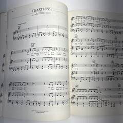 1981 HEART: GREATEST HITS / LIVE SONGBOOK Sheet Music Chords Tablature Vint_020