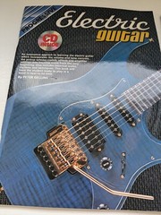 Progressive 2 Bks – Electric Guitar Peter Gelling + How To Tune Brett Duncan