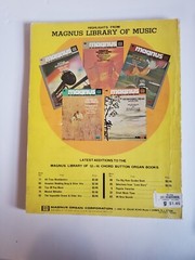 2 Folk Pop Songs Books. Easy Play New, Magnus Old