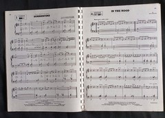 Hansen&rsquo;s 72 Giants Music of Todays Greatest Hits for Piano, Vocal, Organ, Guitar