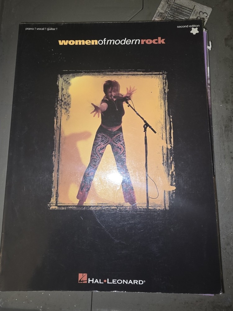 Hal Leonard – Women of Modern Rock – Second Edition – P-V-G