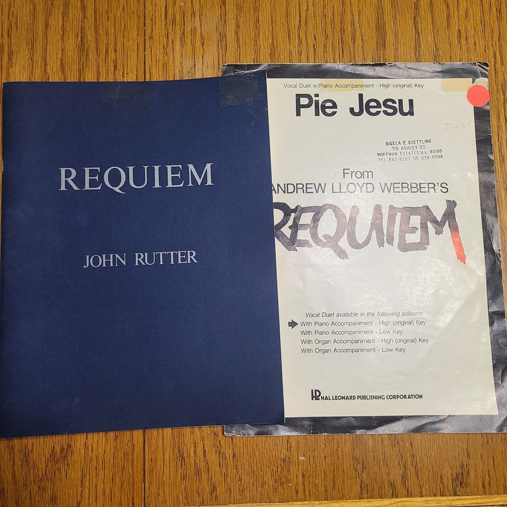 Lot of 2 REQUIEM, Vintage, Piano Books- 1986/JOHN RUTTER, Pie Jesu