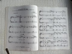 Biggest Hits 1982-83 Sheet Music Book Piano Guitar Lyrics 40 Songs 176 Pages USA