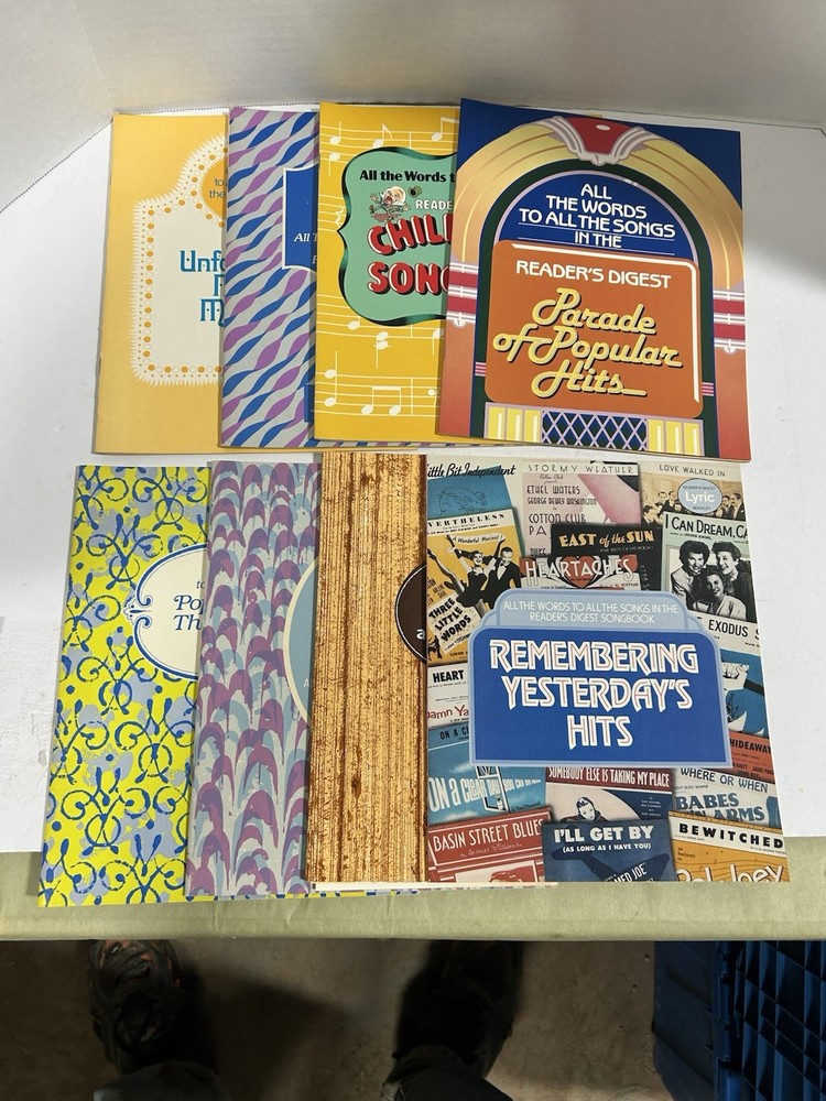 8 Different Readers Digest Song Lyrics Paperback