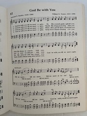 Lillenas Pub. The Golden Hymnbook 1975 Hymn Songbook