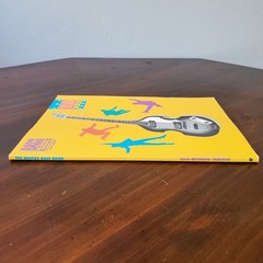 The Beatles Bass Book – Bass Recorded Versions by Hal Leonard Publishing 1990 PB