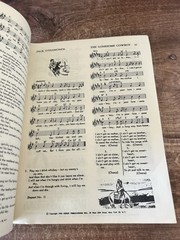 Hootenanny Folk Sing Along Songbook World&rsquo;s Favorite No. 30 Music 1964 Vintage