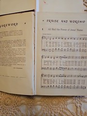 2 Vintage Praise and Worship Hymnal by Hal Leonard Corp Used