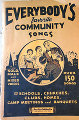 « Everybody&rsquo;s Favorite Community Songs », fpr solo, male and mixed voices, 1935.