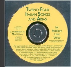 24 Italian Songs and Arias Medium Low Voice Accompaniment CD 050483038