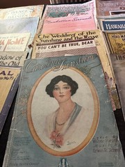 LOT OF 31 PIECES OF VINTAGE SHEET MUSIC 1920s TO 1940s