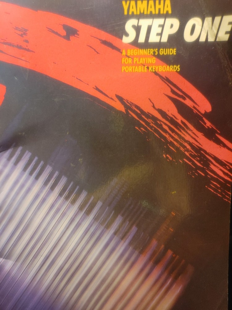 Yamaha Step One A Beginner&rsquo;s Guide for Playing Portable Keyboards 1984 B6