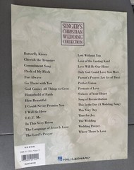 MUSIC BOOK -LOW VOICE – Singer&rsquo;s Christian Wedding Collection piano guitar, alto